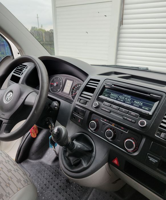 VW Transporter T5 Lung  an 2014 euro 5 2.0 diesel 102 cai import Oland