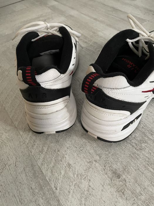 Маратонки Nike Air Monarch 44