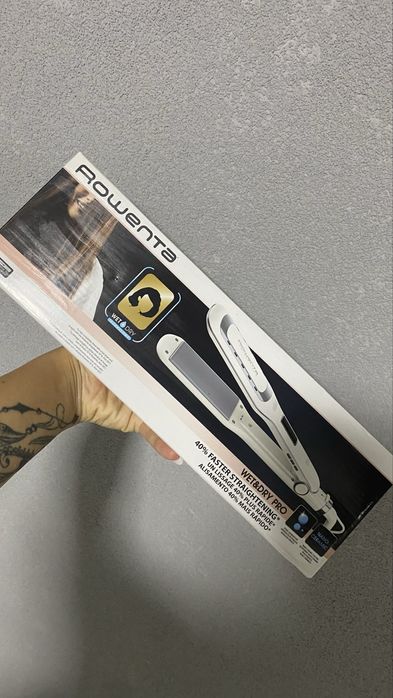 Placa de indreptat parul Rowenta