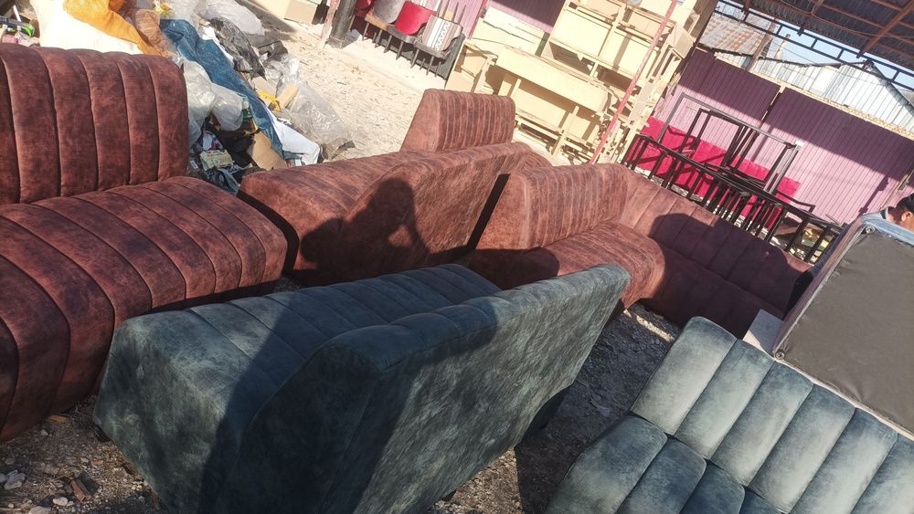 Диваны для кафе ресторан  клуб