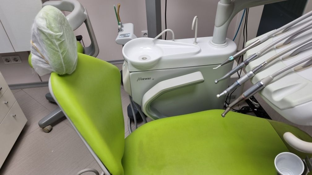 Зъболекарски стол Fidesa Италия