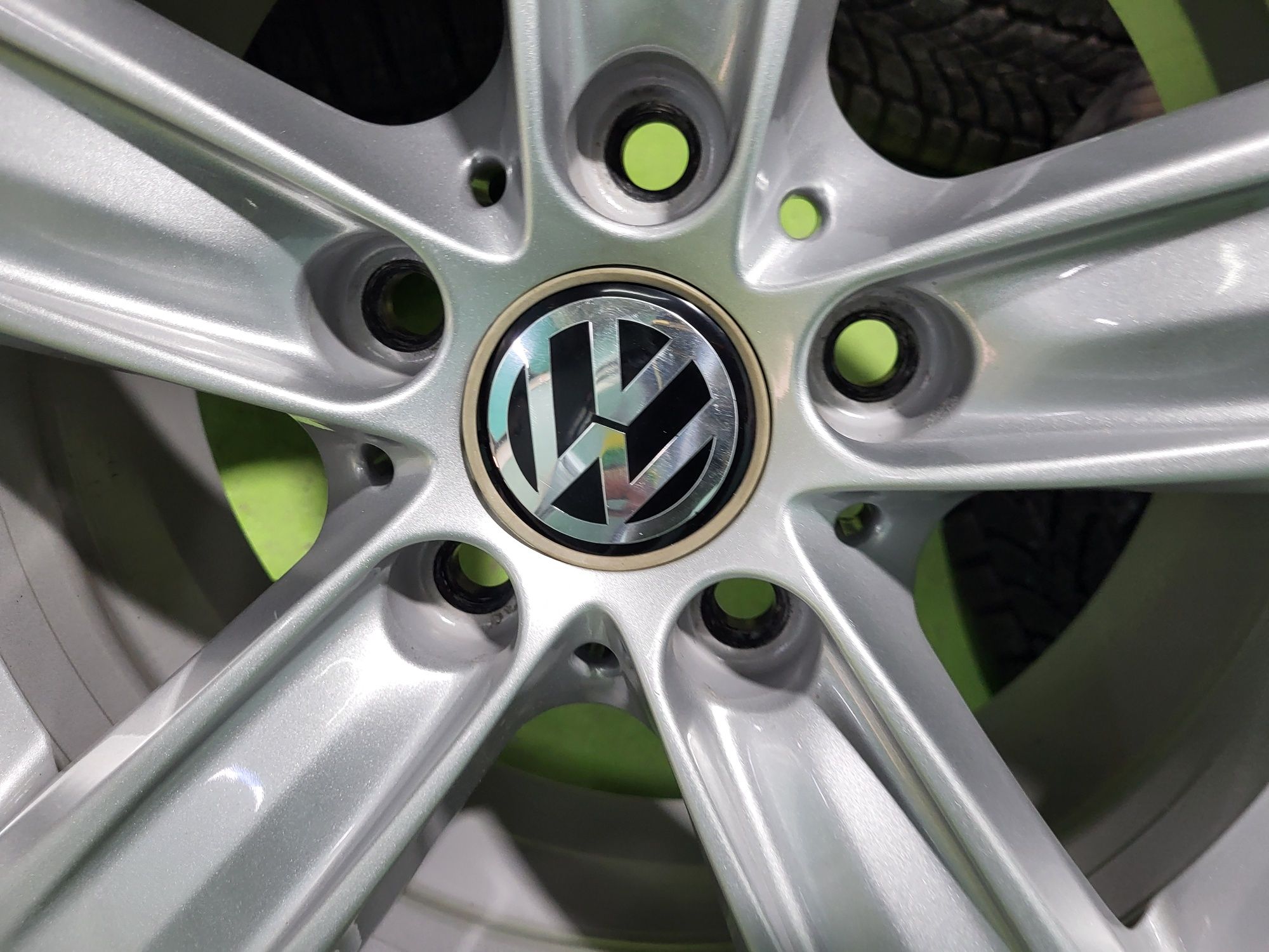 16 5x120 Vw Transporter T5 T6 лети джанти 5х120 т5 t6