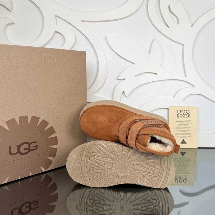 Ugg dama strap boots