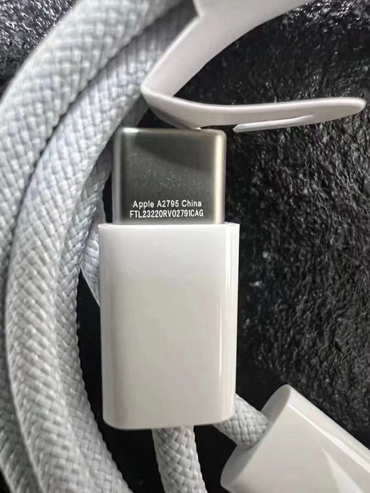 Cablu Nylon  Usb C to Tip c Iphone 15 și 16  sau  kit  încărcător 20w
