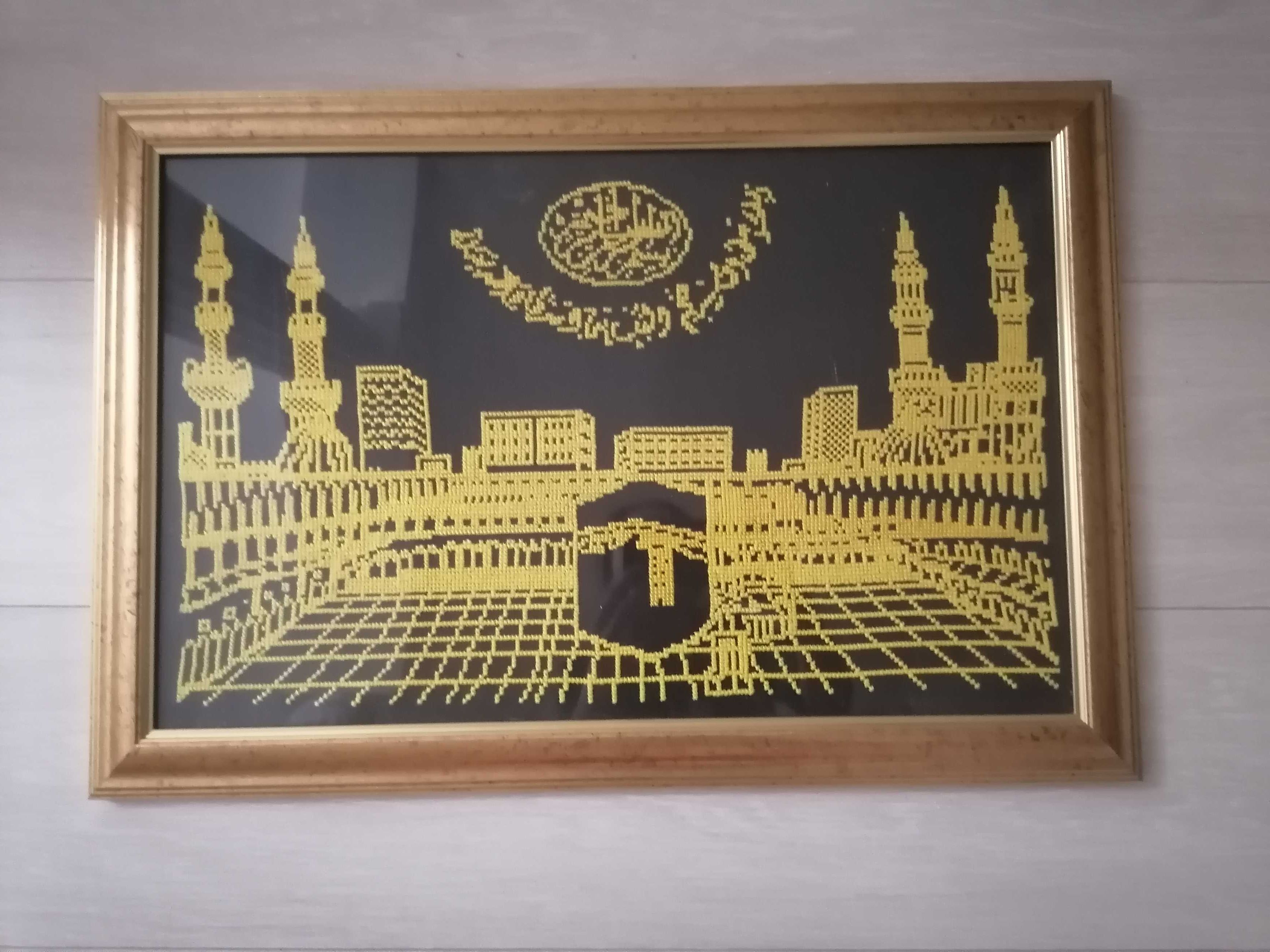 Картина мусульманская 62*42 (вышита на ткани)