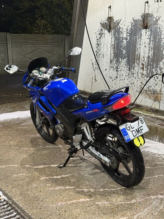 Vand Honda CBR125R