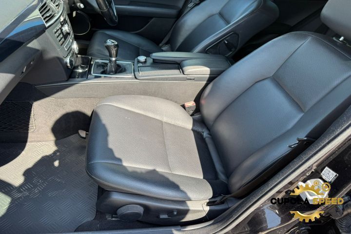 Interior complet piele scaune fata + bancheta spate Break Mercedes-Be