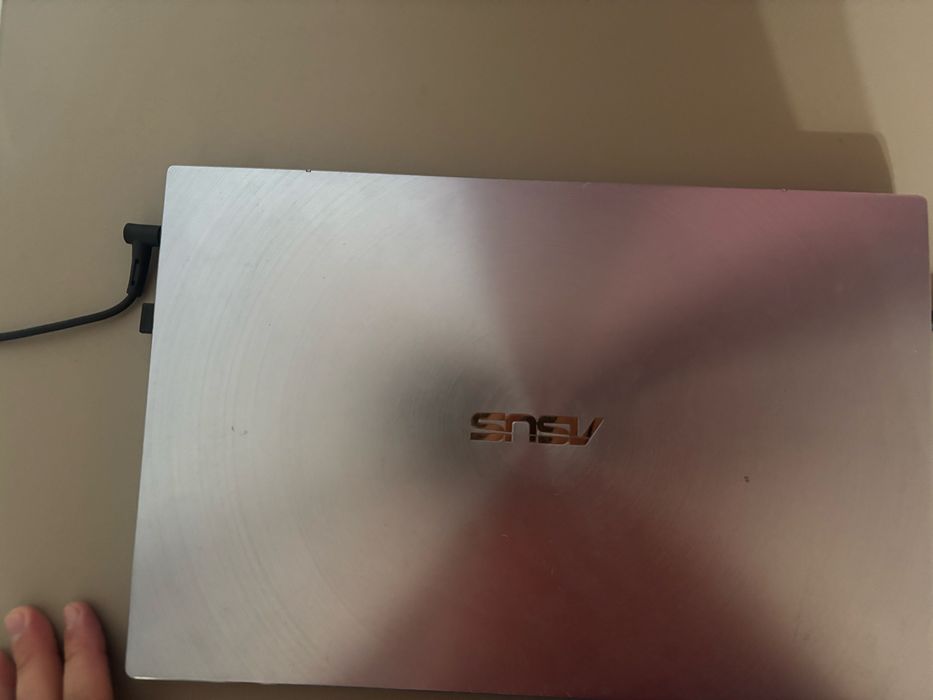 Asus Zenbook UX431FN