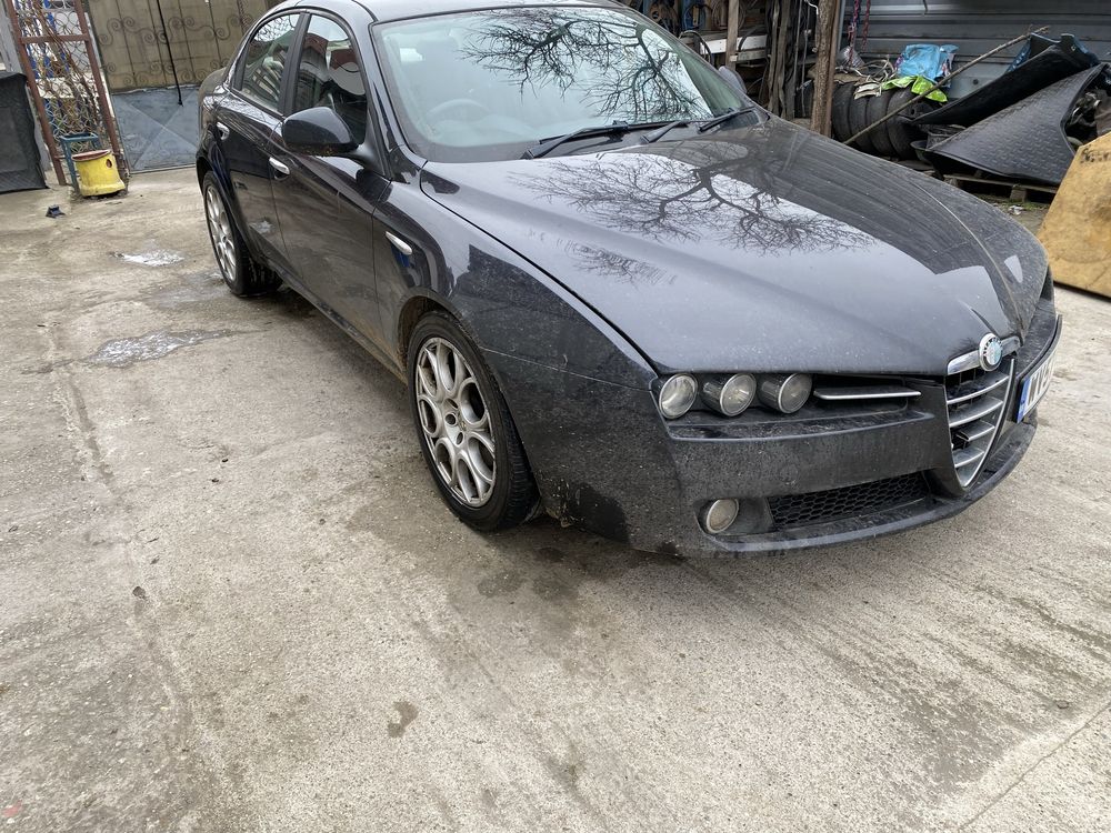 Dezmembrez Alfa Romeo Sedan 159 1.9JTD