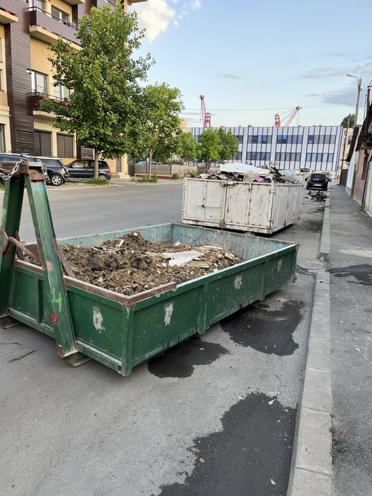 CONTAINERE MOLOZ VRAC-SACI-Demolari-Pamant-Diverse Debarasari-Bobcat.