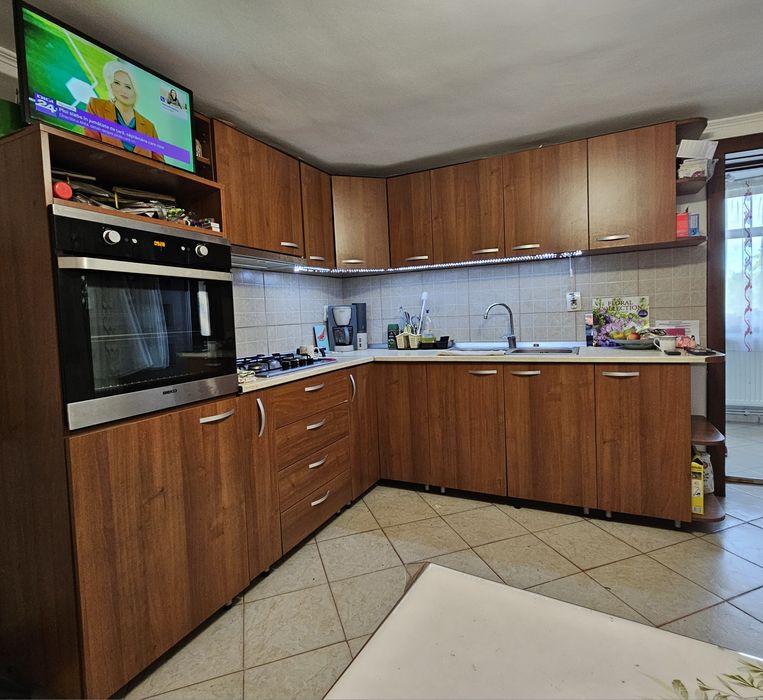 Vand casa si teren sau schimb cu apartament Bucuresti