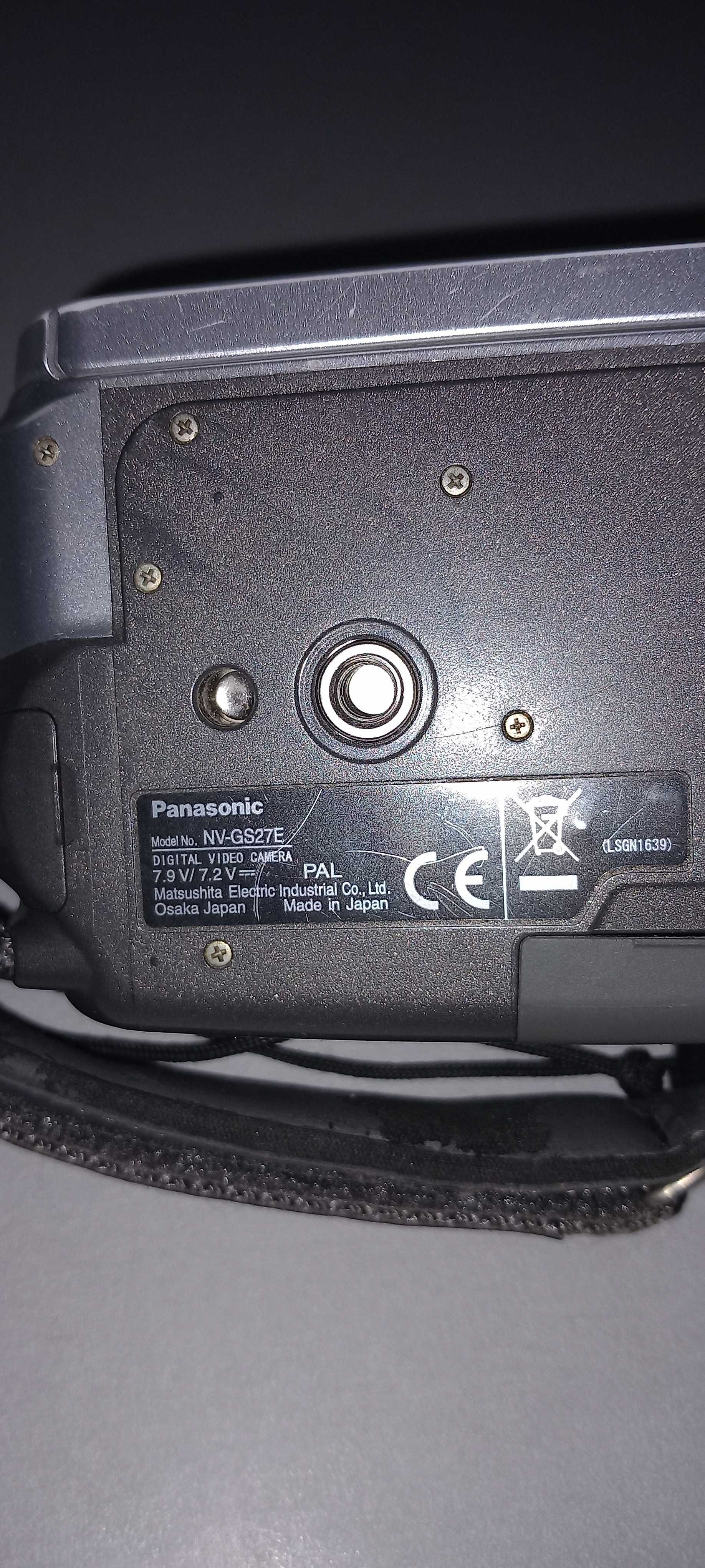 Cameră Panasonic NV-GS27E