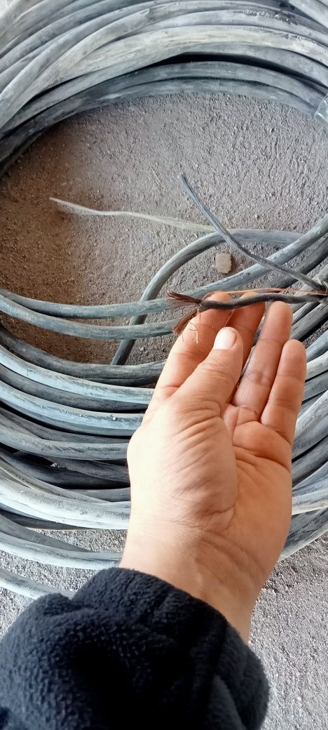 Продам кабель медный около 50-метров 70000 тенге