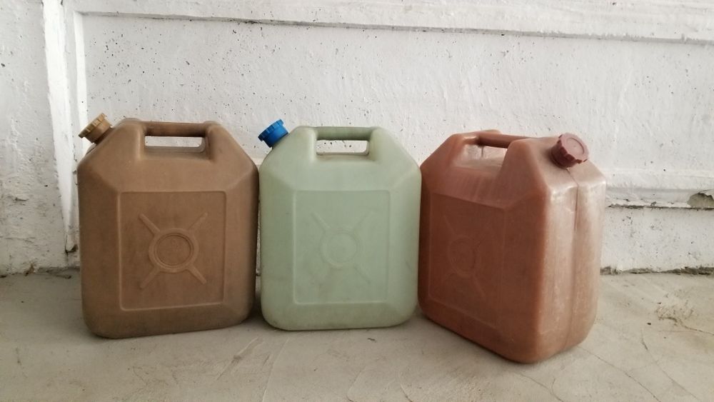 Bidoane 20 litri curate