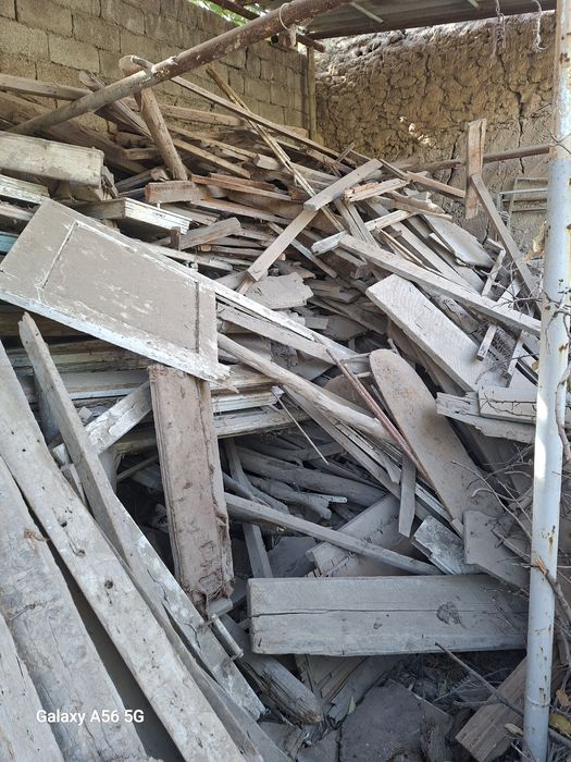 O'tin sotiladi, manzil Sergeli chortoq mahalla