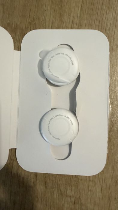 Set 2 bucăți Apple AirTag noi