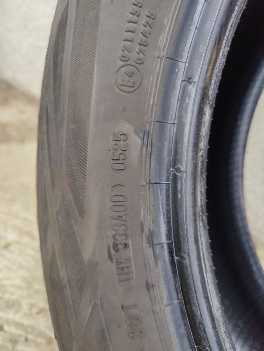 Cauciucuri de vară Continental 215 55 17 dot 2025