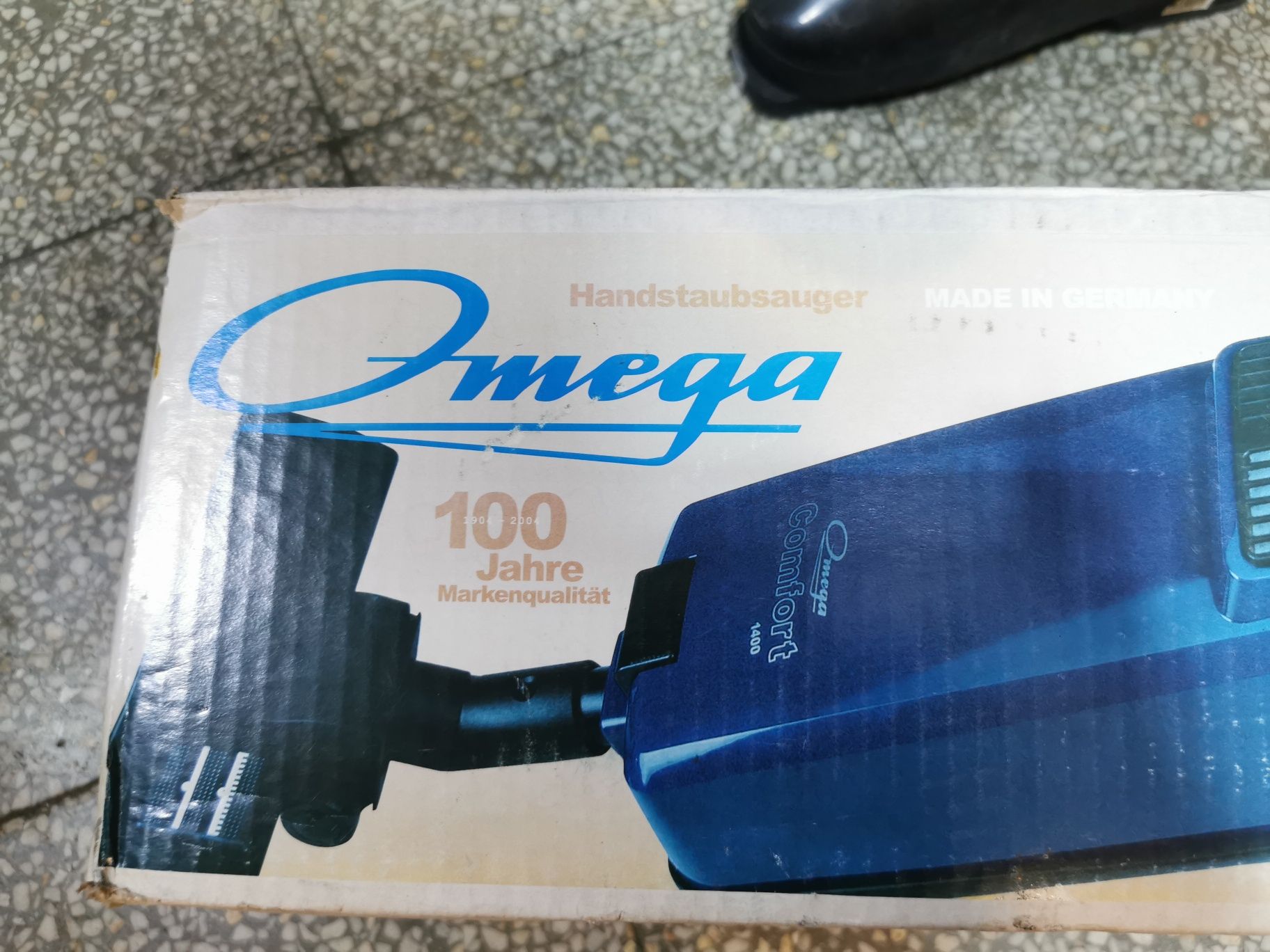 Немска прахосмукачка Omega Comfort 1400W