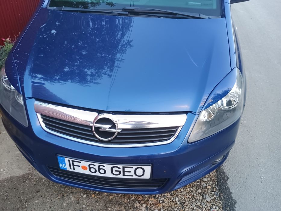 Se vinde.opel zafira