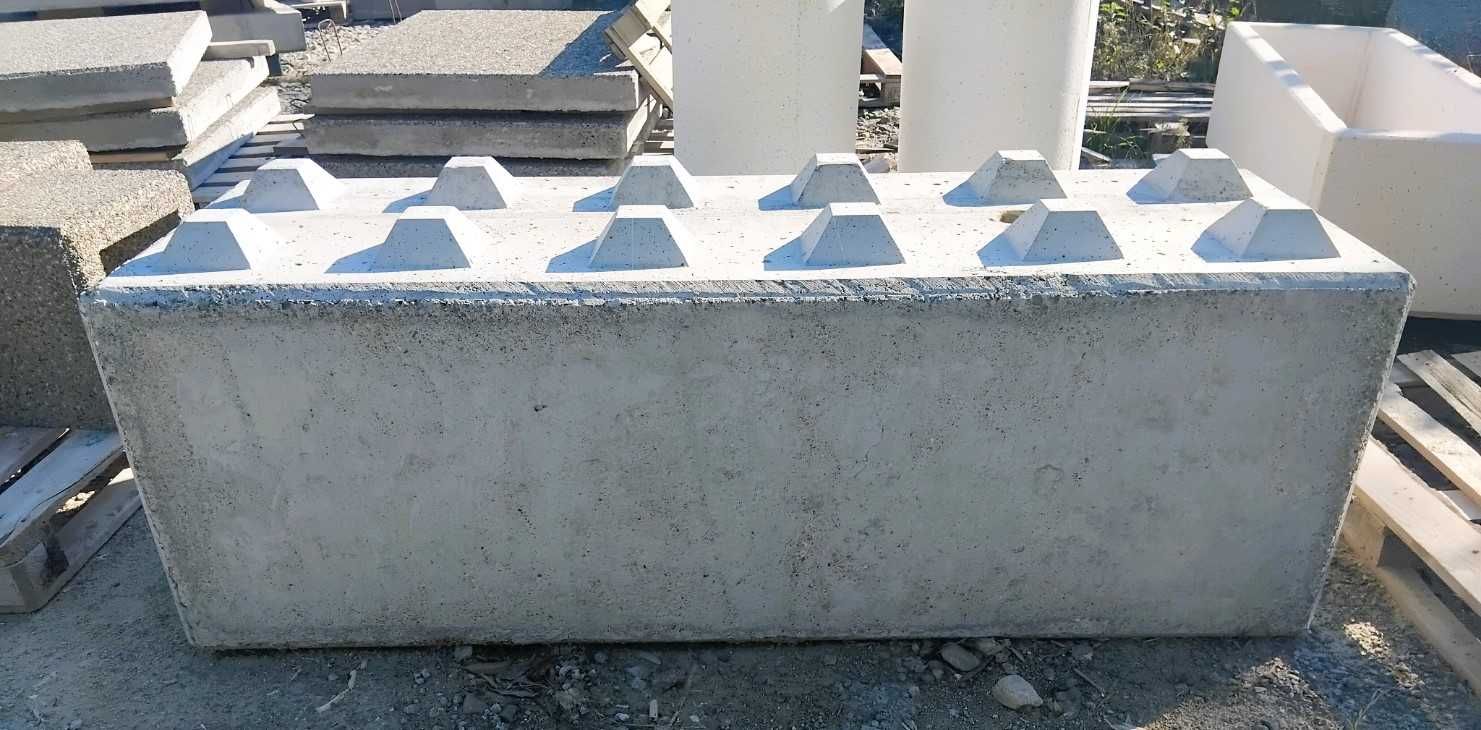 Bloc din beton tip lego 180x60x60 cm