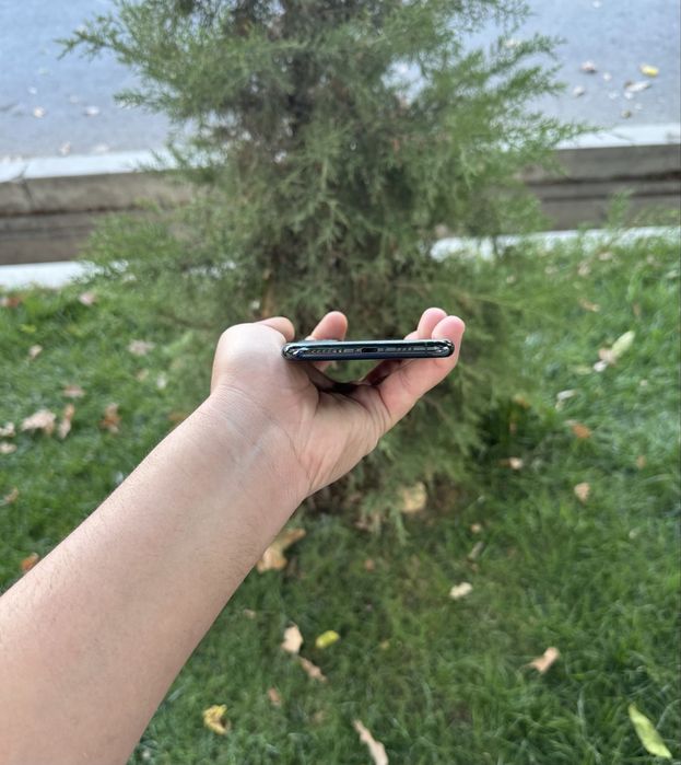 Iphone 11 Pro Max 64gb Ideal 77 ekran radnoy feys ishlamid rasm ozink
