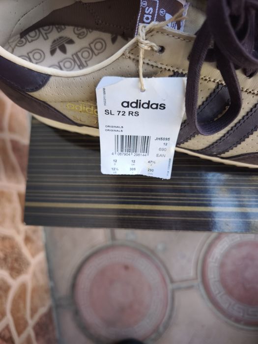 Adidas orginal! Vetnam.