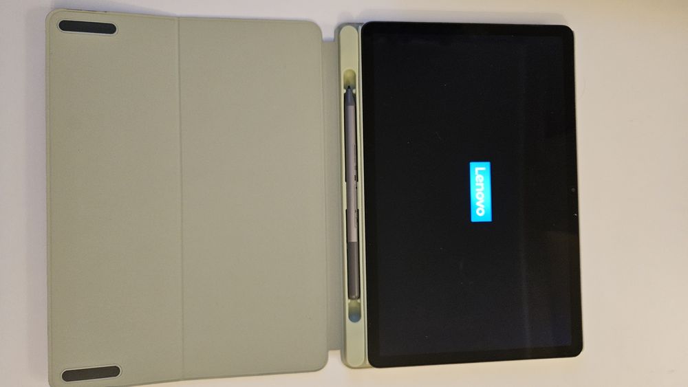 Tableta Lenovo Tab M11
