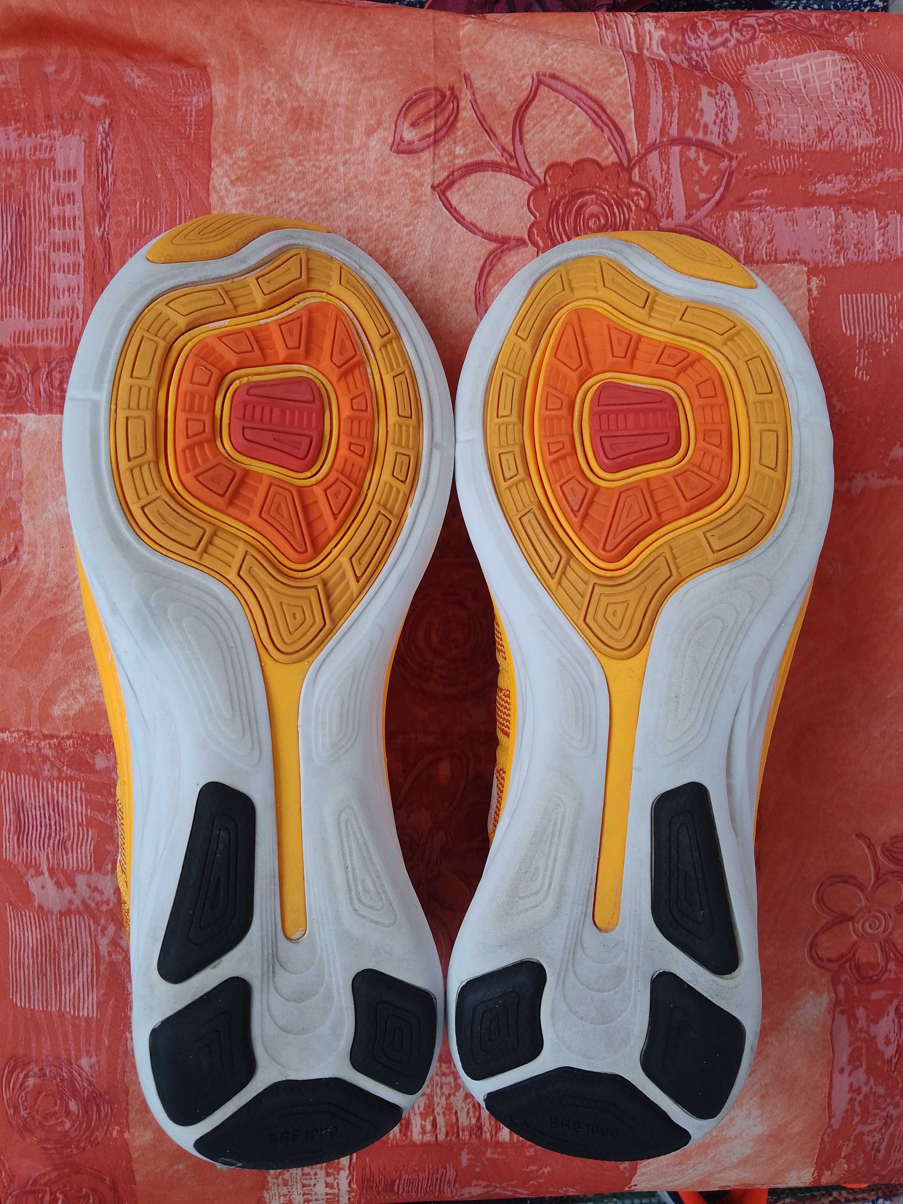Оригинални маратонки Nike lunarlon flyknit 2