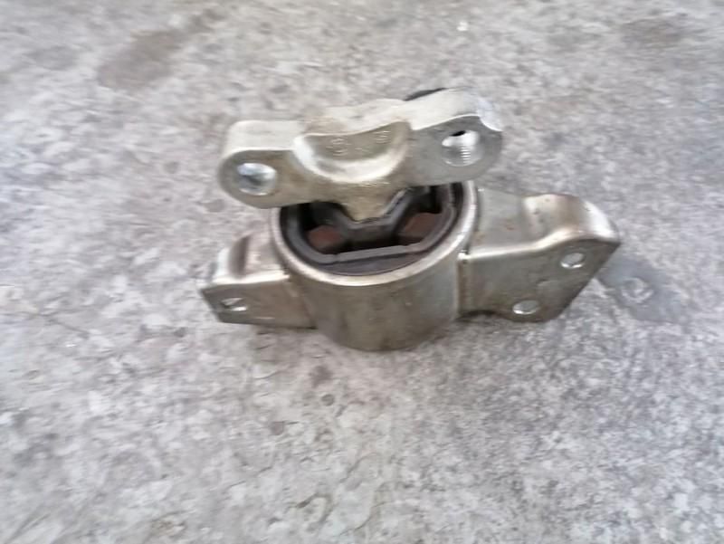 Suport motor dreapta Opel Corsa D 1.2i 59 kw 80 cp Z12XEP