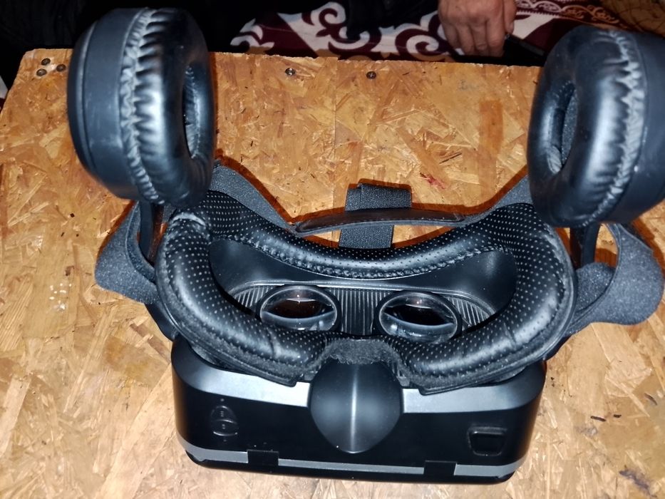 Виртуалные очки hoco.