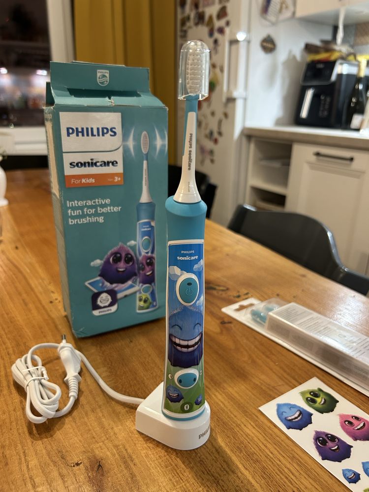 Детска електрическа четка за зъби Philips Sonicare