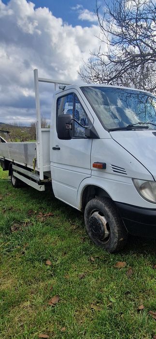 Camioneta mercedes sprinter