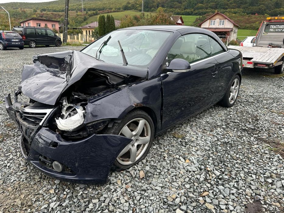Volskwagen Golf5 1,900 TDI Eos 2,0 TDI BMM AVARIAT