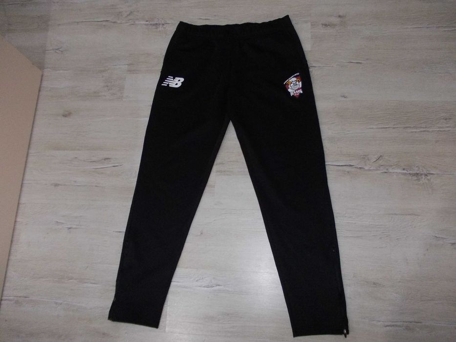 Trening pentru femei Moncler – Palm Angels / Adidas / Under Armour/ NB
