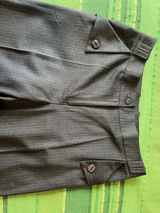 Costum dama 4 piese marimea 44 sacou/vesta/pantaloni/fusta
