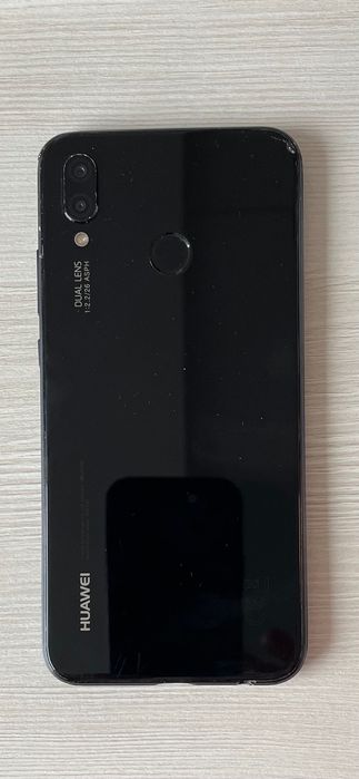Telefon HUAWEI in stare foarte buna
