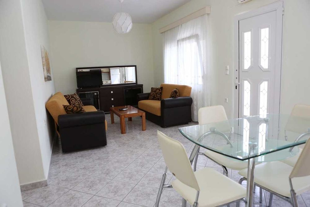 Апартамент 17 Julis - Керамоти, Гърция