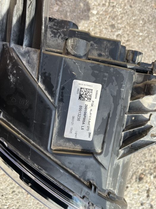 Фар за Nissan Juke F16/ Нисан Джук Ф16