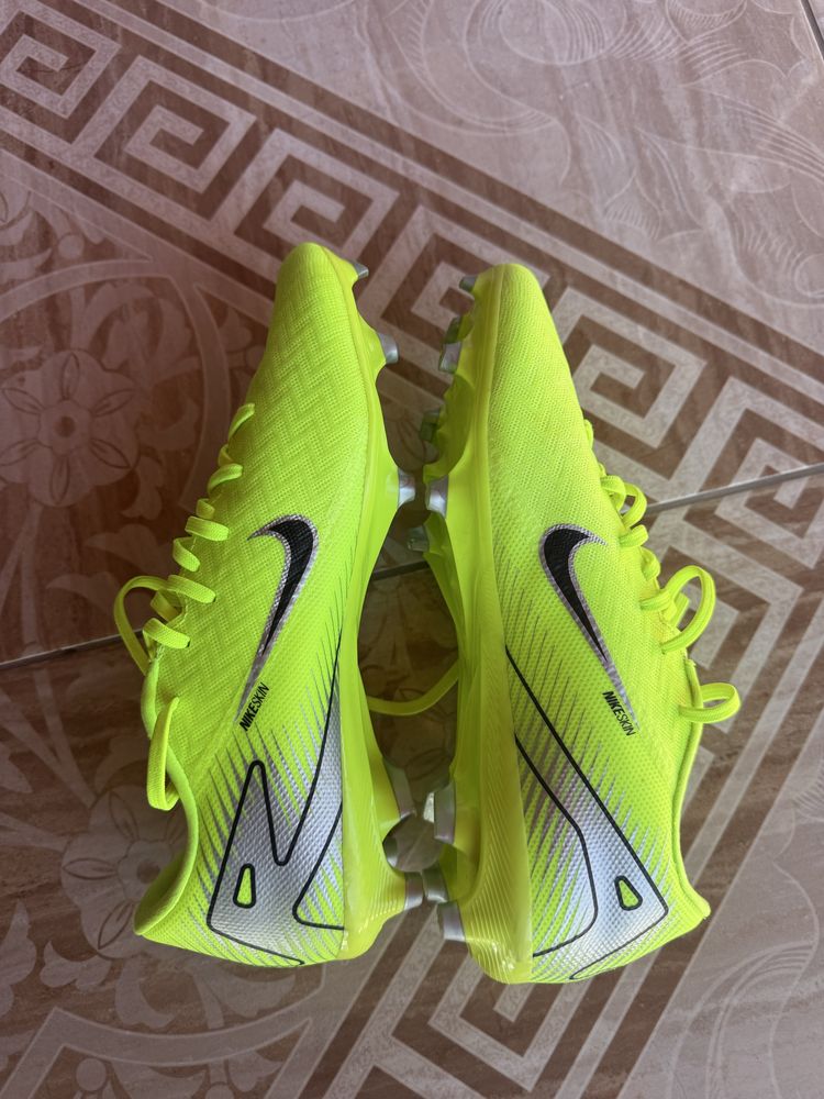 Калеври nike 40 номер