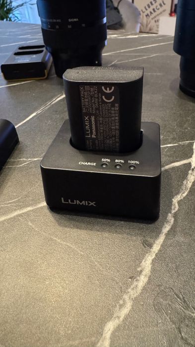 Panasonic Lumix S1 IIE Bundle cu cage Smallrig si Card CFExpress TypeB