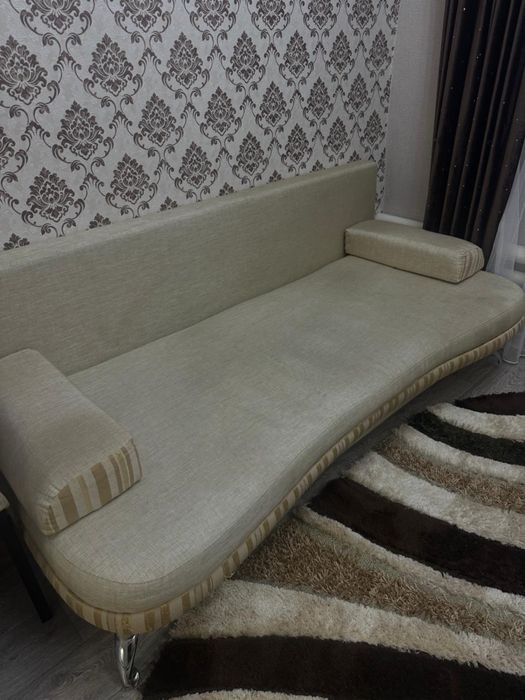 Продам диван в хорошем состоянии