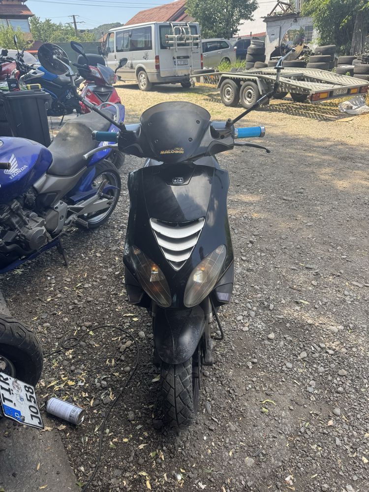 Motoscuter 2t 49cc Piaggio import Germania cu acte, limitare scoasa