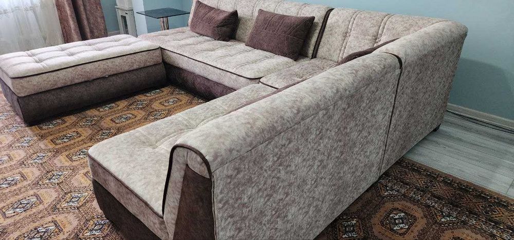 Продаётся диван. Диван в идеальном состоянии.