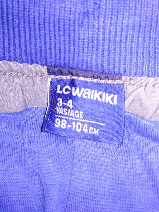 Pantalon mas 98-104, 3-4 ani, Waikiki, dublati