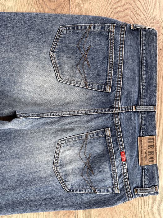Blugi WRANGLER Hero Bootcut Barbati | Marime 34 x 30 (Talie 86 cm)