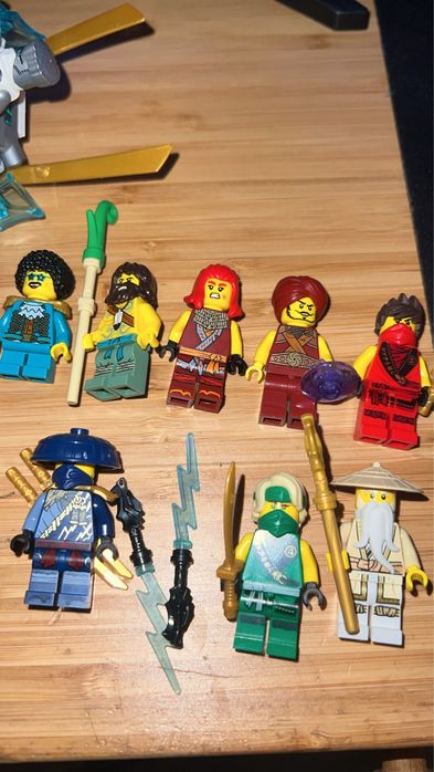 Lego Ninjago Diferite sezoane