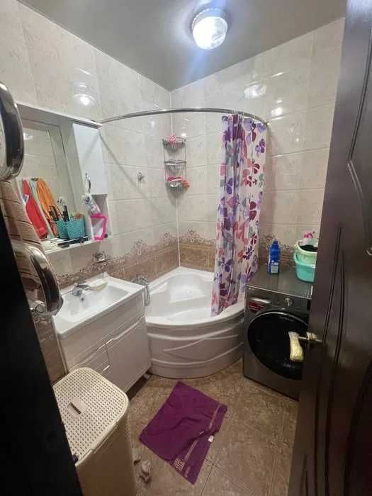 Продается 4х комнатная квартира,Район Сергели 7,метро 3я станция, 0837