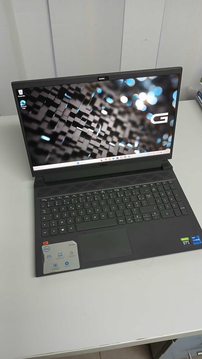 Vand laptop gaming DELL G15 5511, i7-11800H, 32GB RAM, RTX3060, 1TB