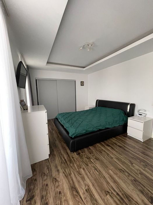 Apartament modern de vanzare