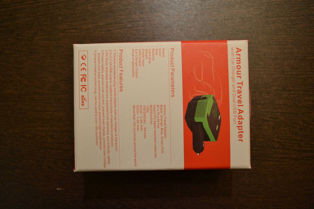 Adaptor de călătorie universal cu încărcător de mașină, port USB dublu